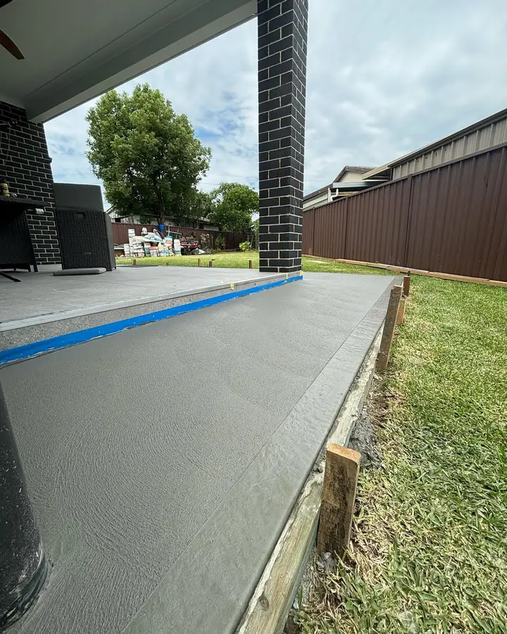 Alfresco slab dark brick