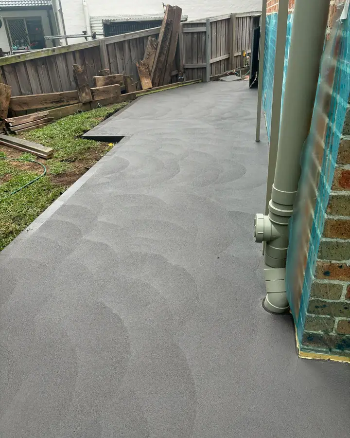 Charcoal side path
