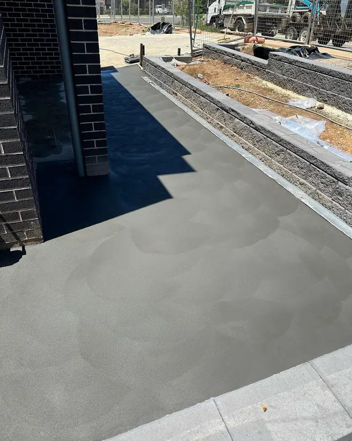 Charcoal side path