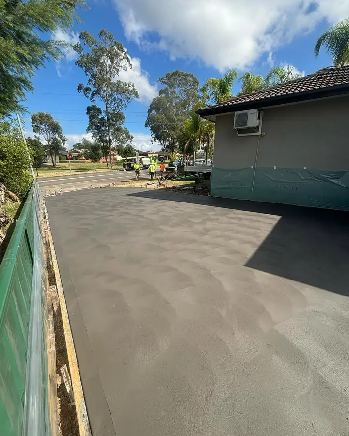 Charcoal side slab