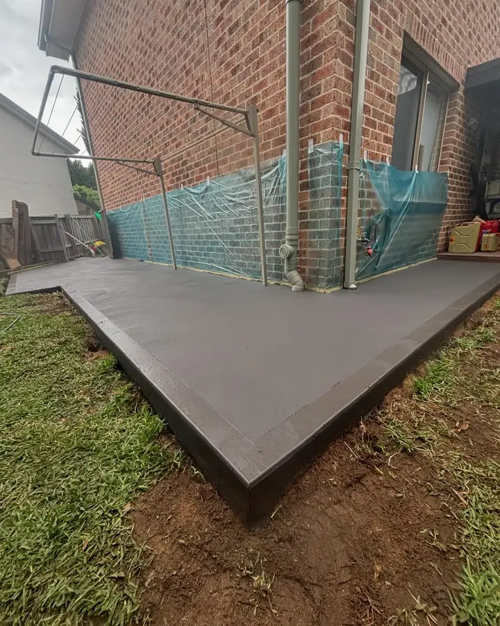 Charcoal slab corner