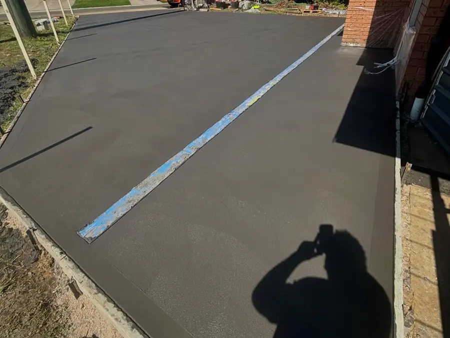 Charcoal slab joint line