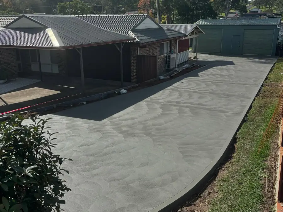 Driveway brick house curve