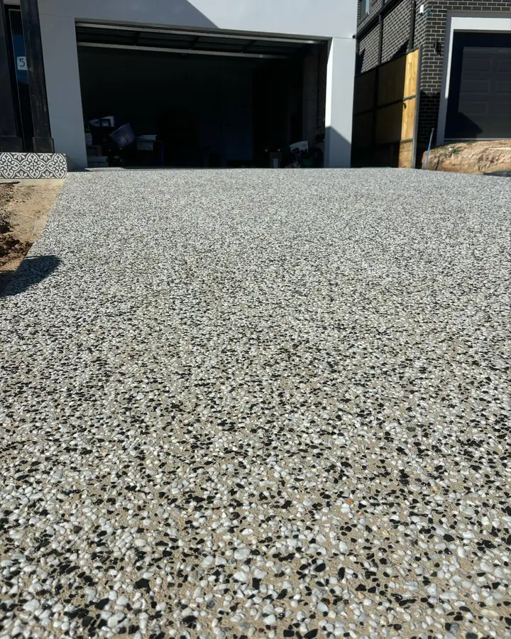 Exposed aggregate garage