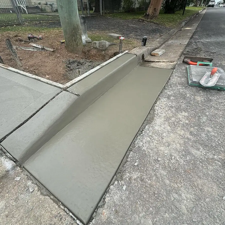 Layback kerb fresh