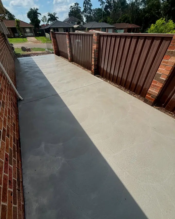 Side path brick fence