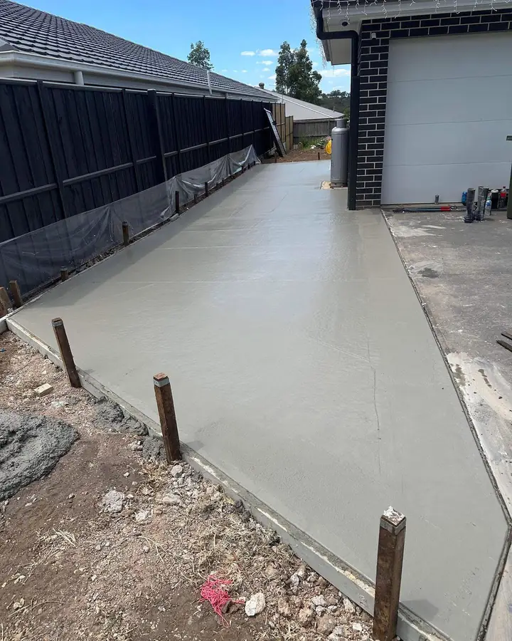 Side path garage
