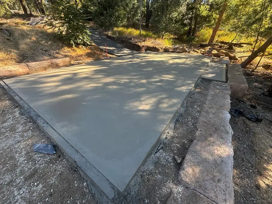 Slab bush block