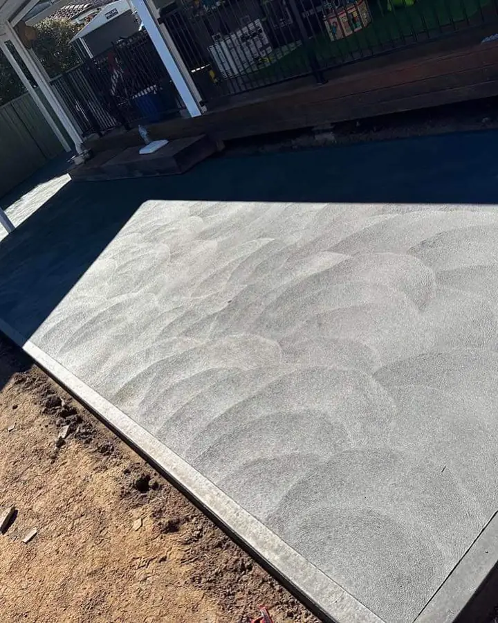 Slab edge close